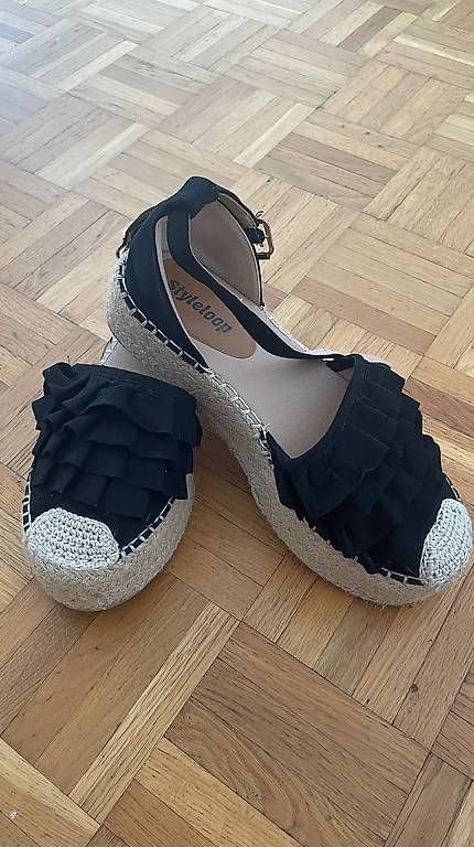 Scarpe da donna: Scarpe da donna – Usato da Pregassona venduto da has_n8rv