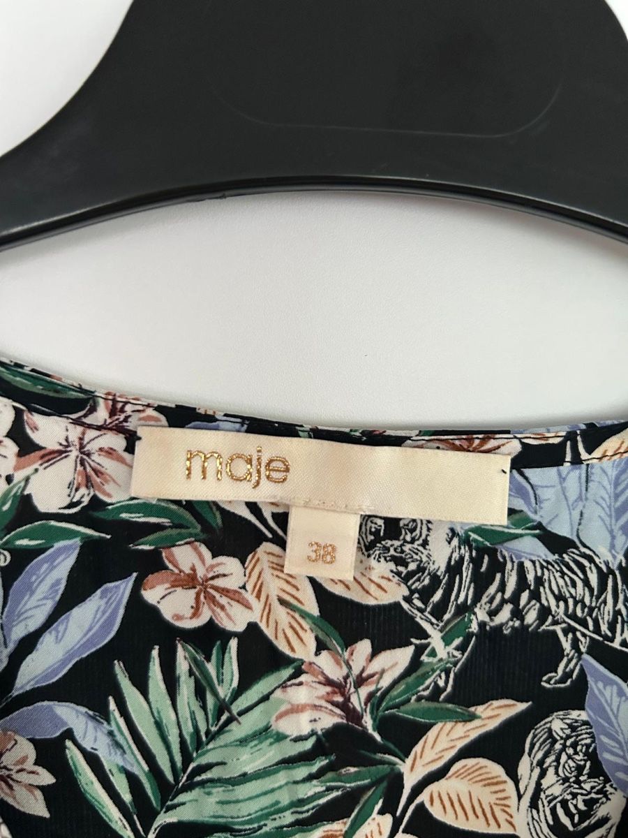 Maje Robes: Robe cache-coeur MAJE à imprimé floral taille 38 – D'occasion à Cortaillod par seba15 2
