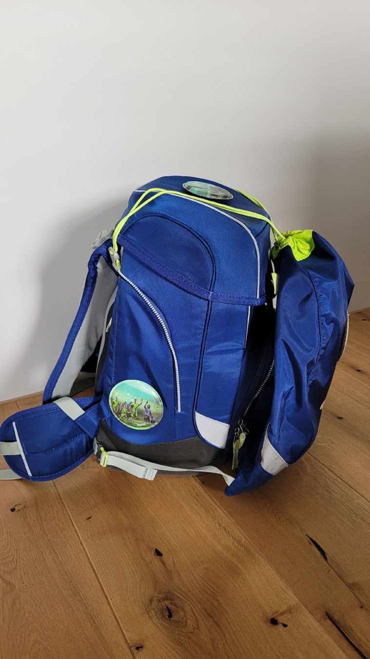 Ergobag Kindertaschen: Ergobag Schulrucksack mit Turnbeutel – Gebraucht aus Worb von Sibille20 1