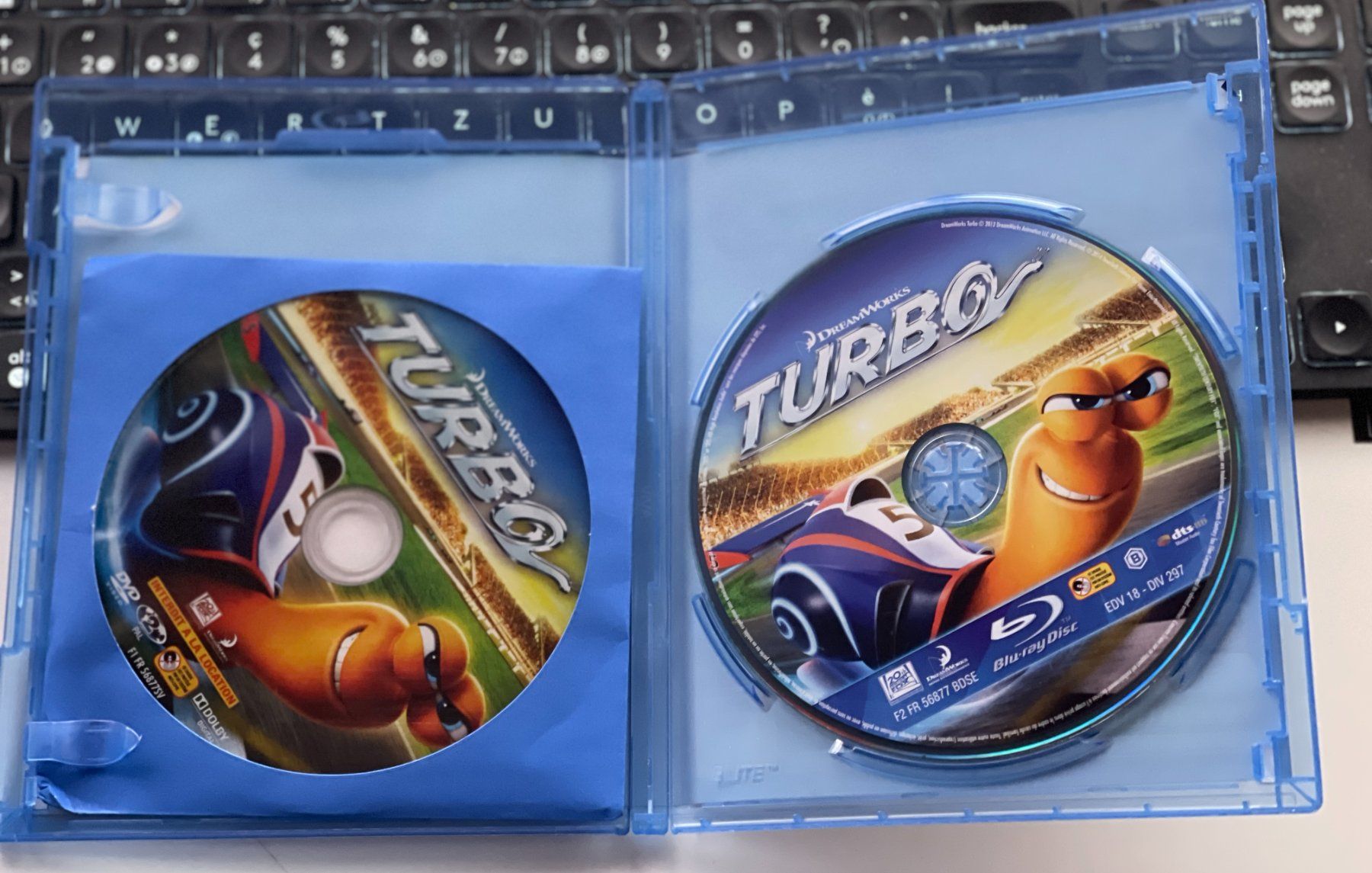 Alle DVDs: Turbo (2013) - Blu-ray + DVD – Gebraucht aus Semsales von __Florian__ 2