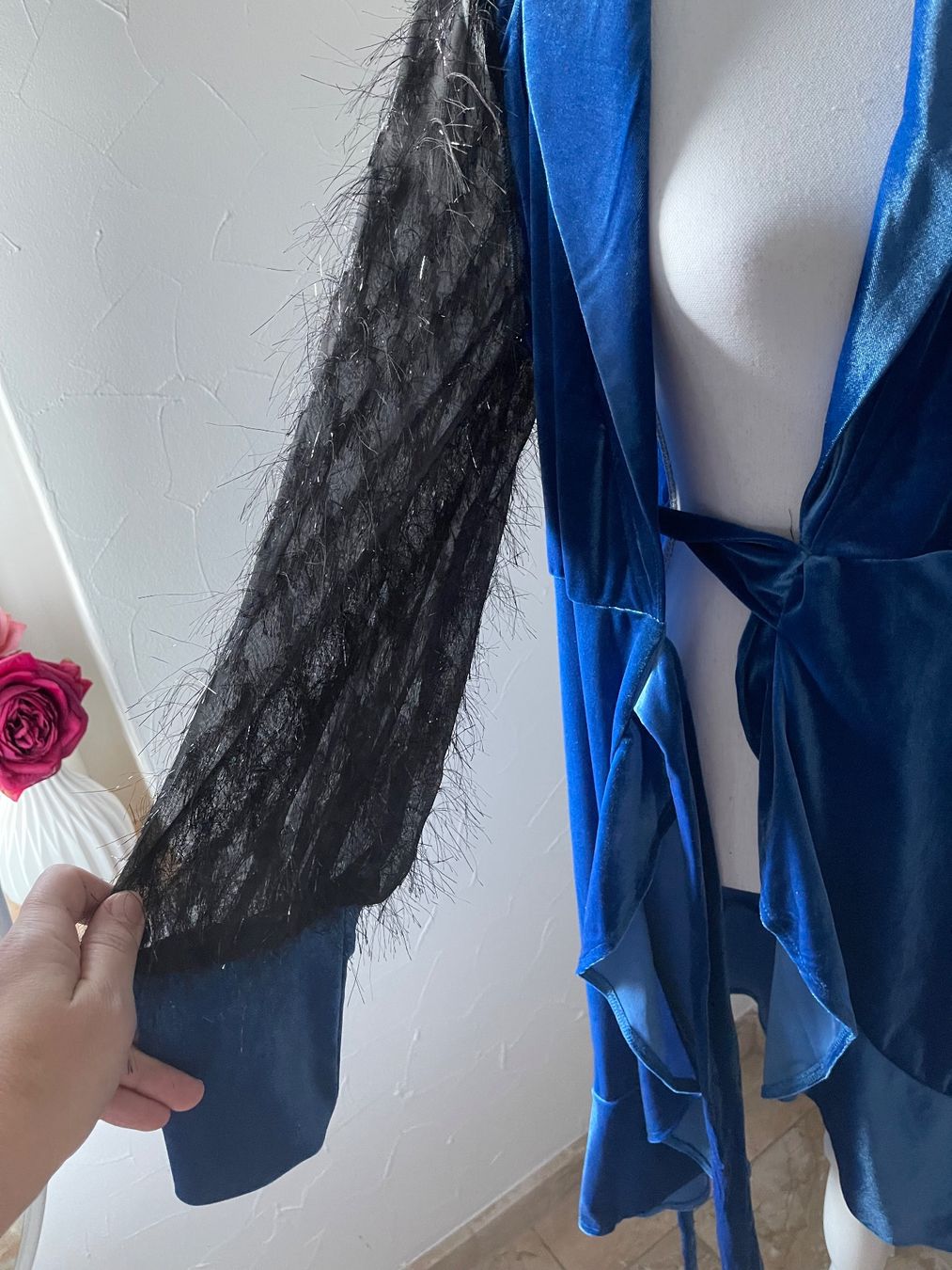 Kleider: Schönes königsblaues Samt-Kleid S – Neu (gemäss Beschreibung) aus Dietikon von Nieselchen 3