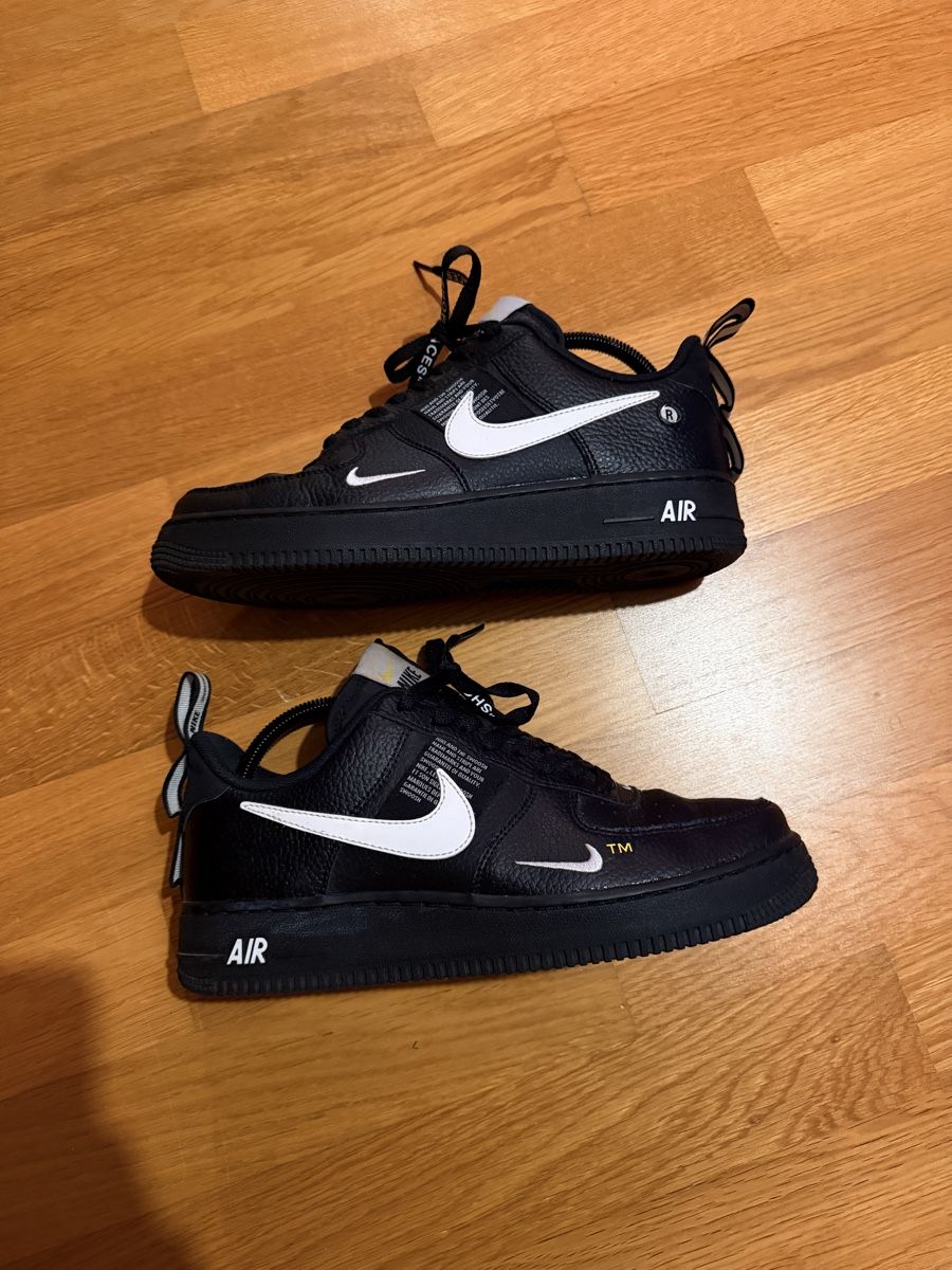 Nike Herrenschuhe: Chaussures Nike – Gebraucht aus Marin-Epagnier von Malone22 1