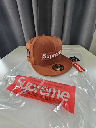 Supreme New Era 59fifty Cap