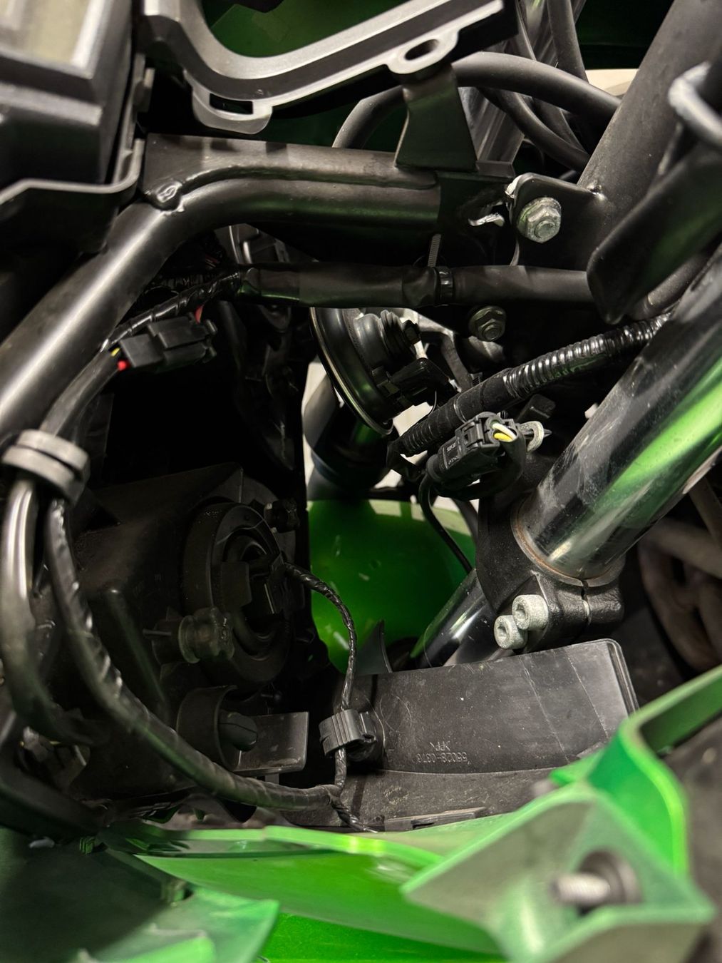 Kawasaki Strada: Kawasaki ER-6F Unfallfahrzeug – Difettoso da Elgg venduto da Roger04011970 5