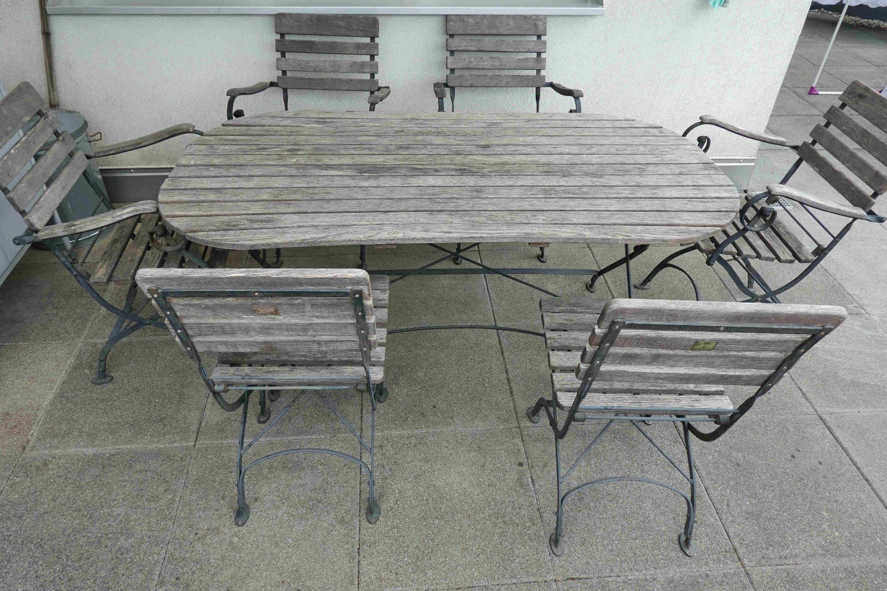Pfister Set de table et chaises: 6 Antik-Stil Gartenstühle mit Tisch – D'occasion à Ipsach par NormanR 1