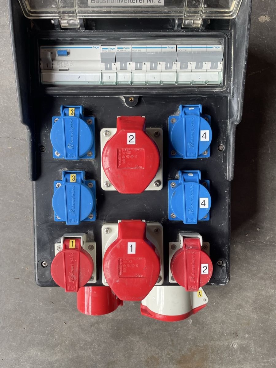 Electrotechnique: Baustromverteiler – D'occasion à Eschenbach SG par rog_7vvd 2