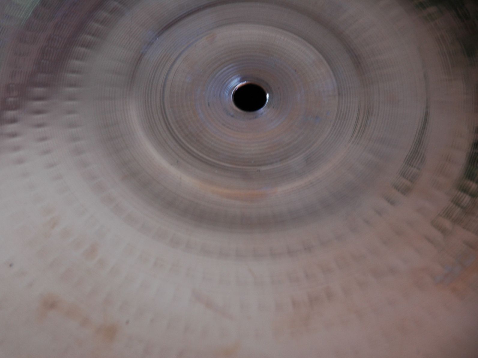 Zildjian Strumenti musicali: Zildjian 20" A Custom Flat Top Ride – Usato da Schaffhausen venduto da Mel.98 2