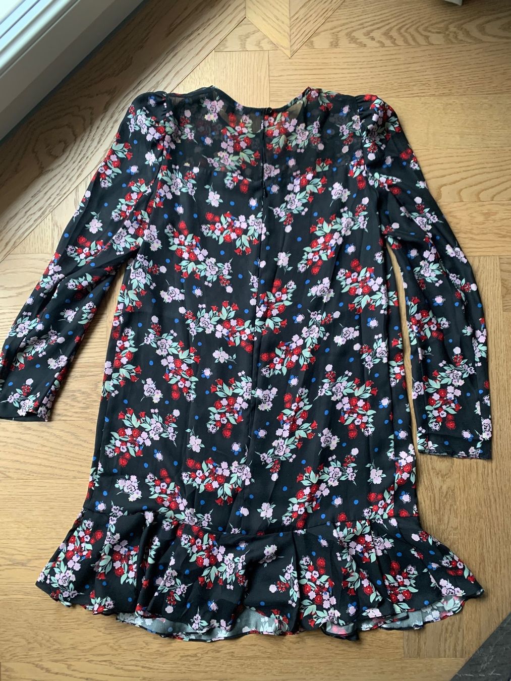 Vestiti: Tara Jarmon Kleid S – Usato da Zürich venduto da aow_8p7m 2