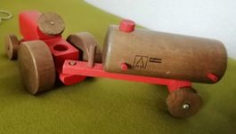 Albisbrunn Traktor mit Anhänger 37 cm neuwertig