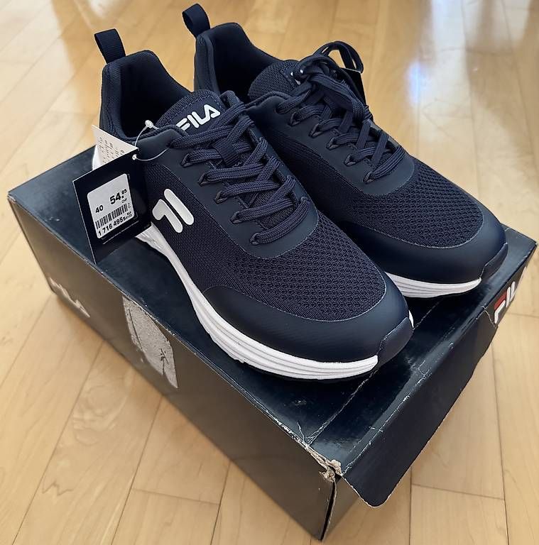 Fila Scarpe da donna: Fila Damenschuhe 40 – Usato da Volketswil venduto da IT-Mac