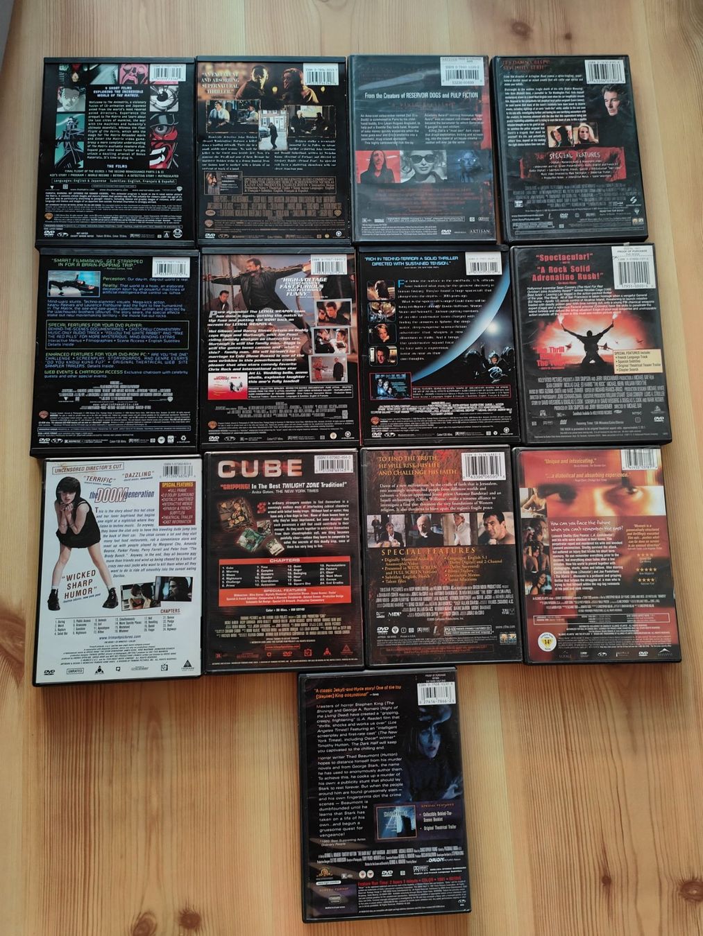 Tutti i DVDs: DVD Paket Code 1 (13 Filme) – Usato da Thun venduto da flower0211 1