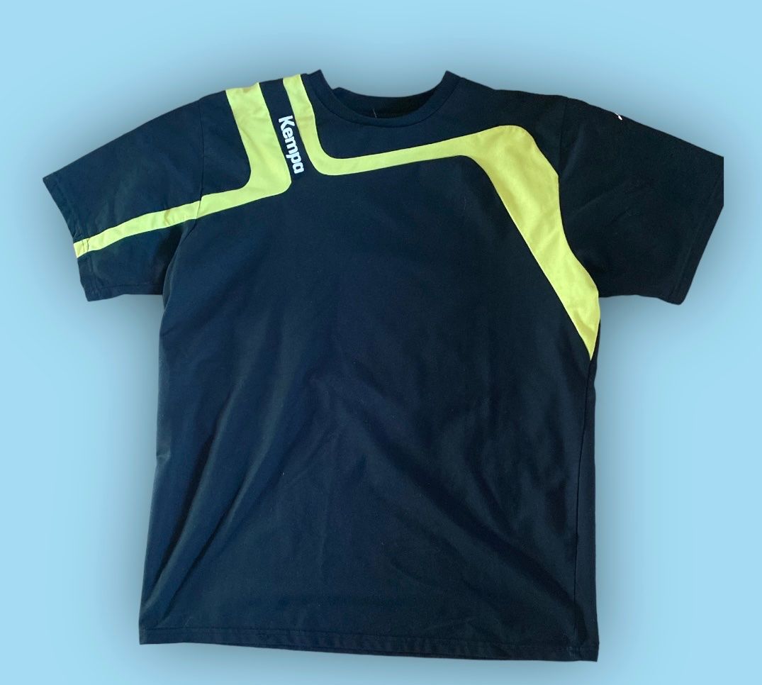T-shirt: Kempa T-Shirt Gr. L – Usato da St.Gallen venduto da maierm01