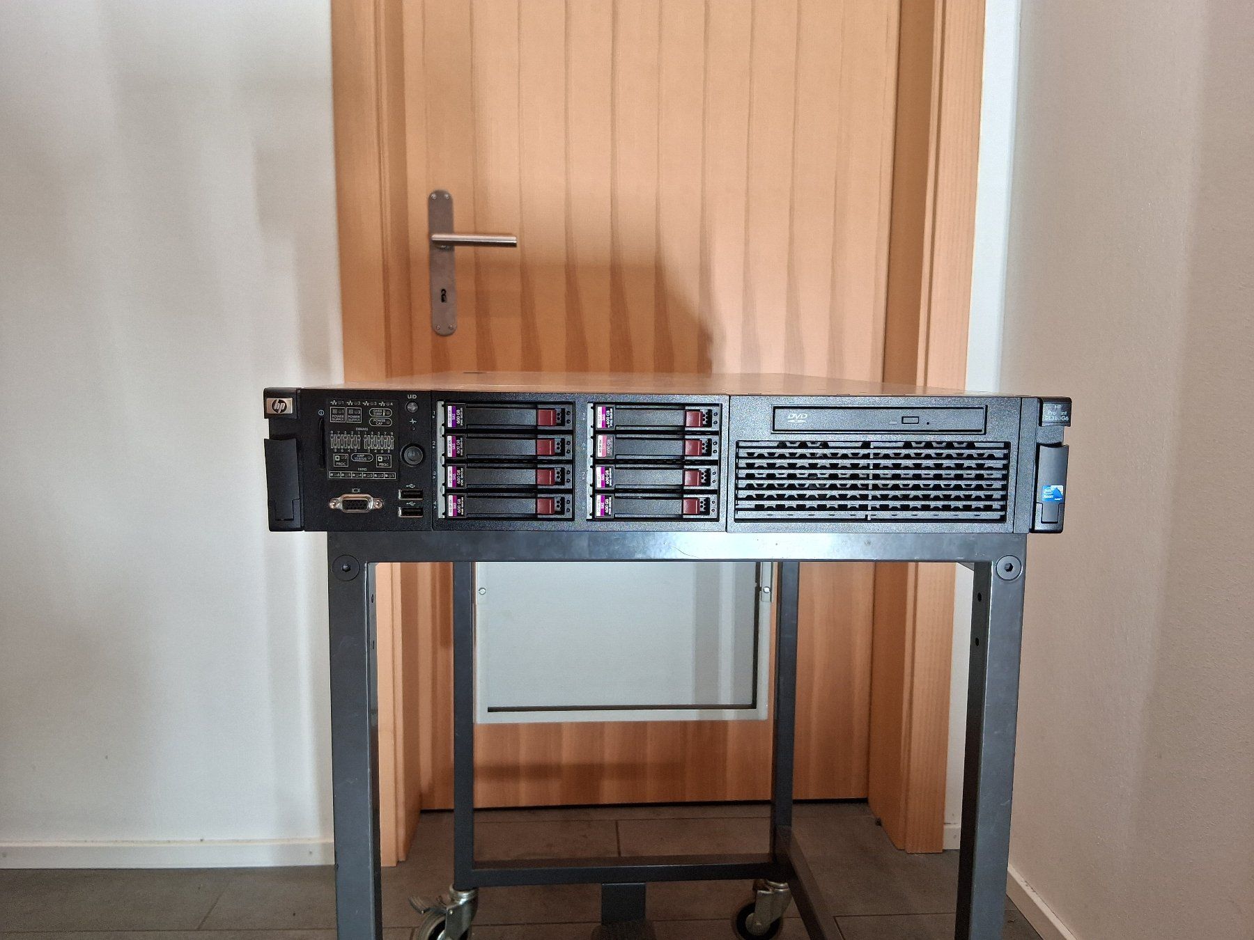 Server: HP ProLiant DL380 G6 2U Rack-Server – Usato da innertkirchen venduto da gold242 1
