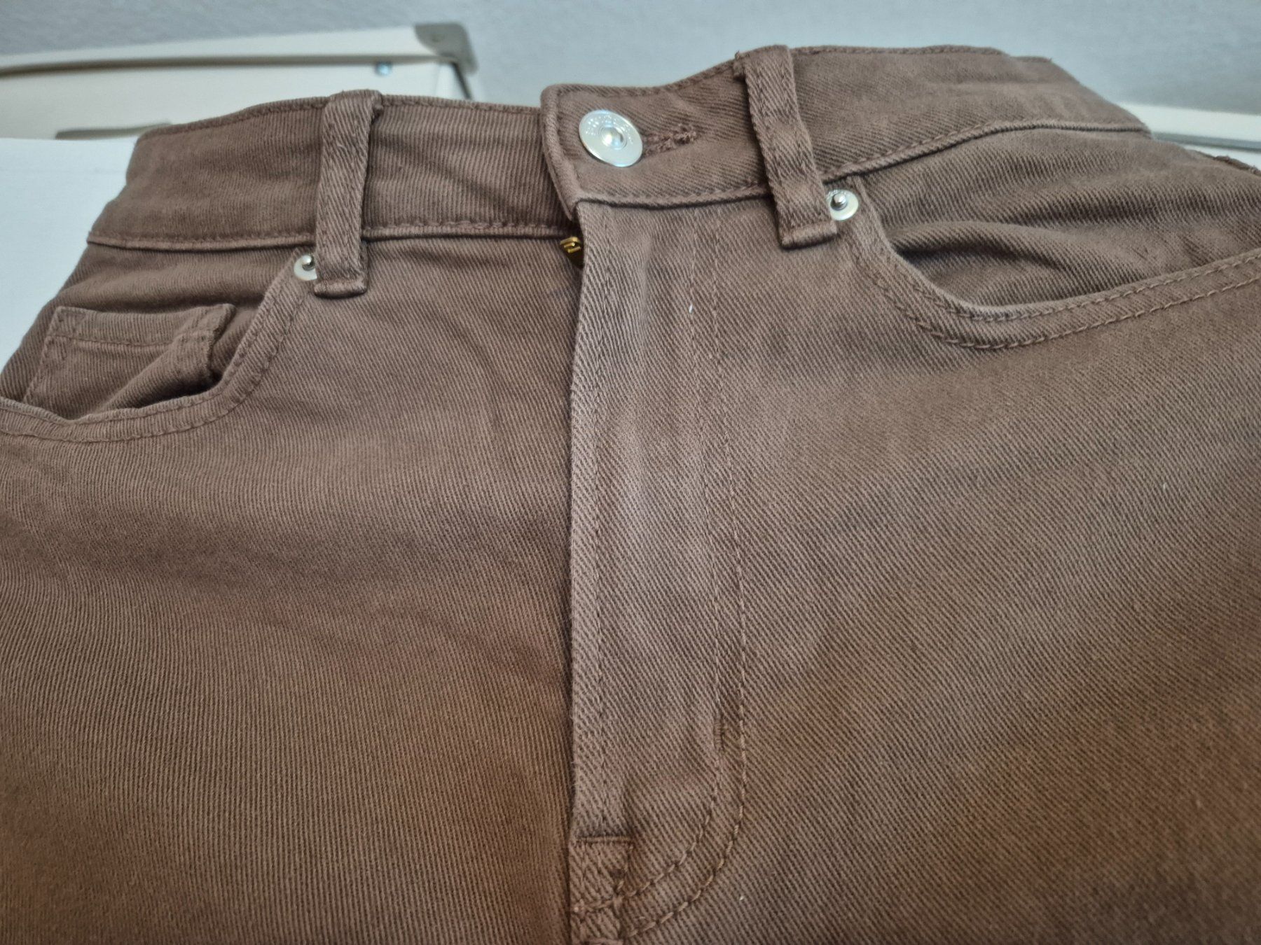 Jeans: Jeans neuwertig – D'occasion à Kriens par honig01 2