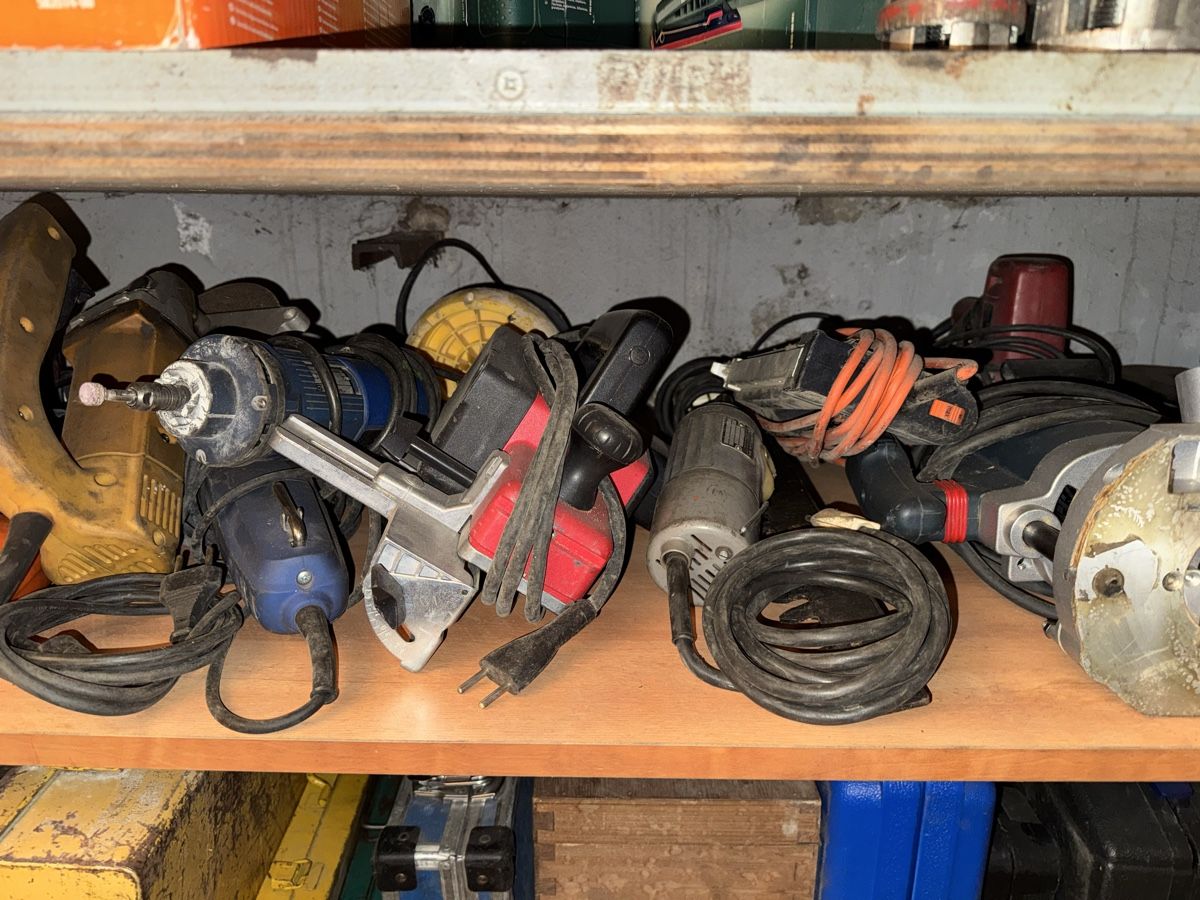 Tutti gli attrezzi: Lot d‘outils à 1.- – Difettoso da Cerniaz VD venduto da Julien.f 3