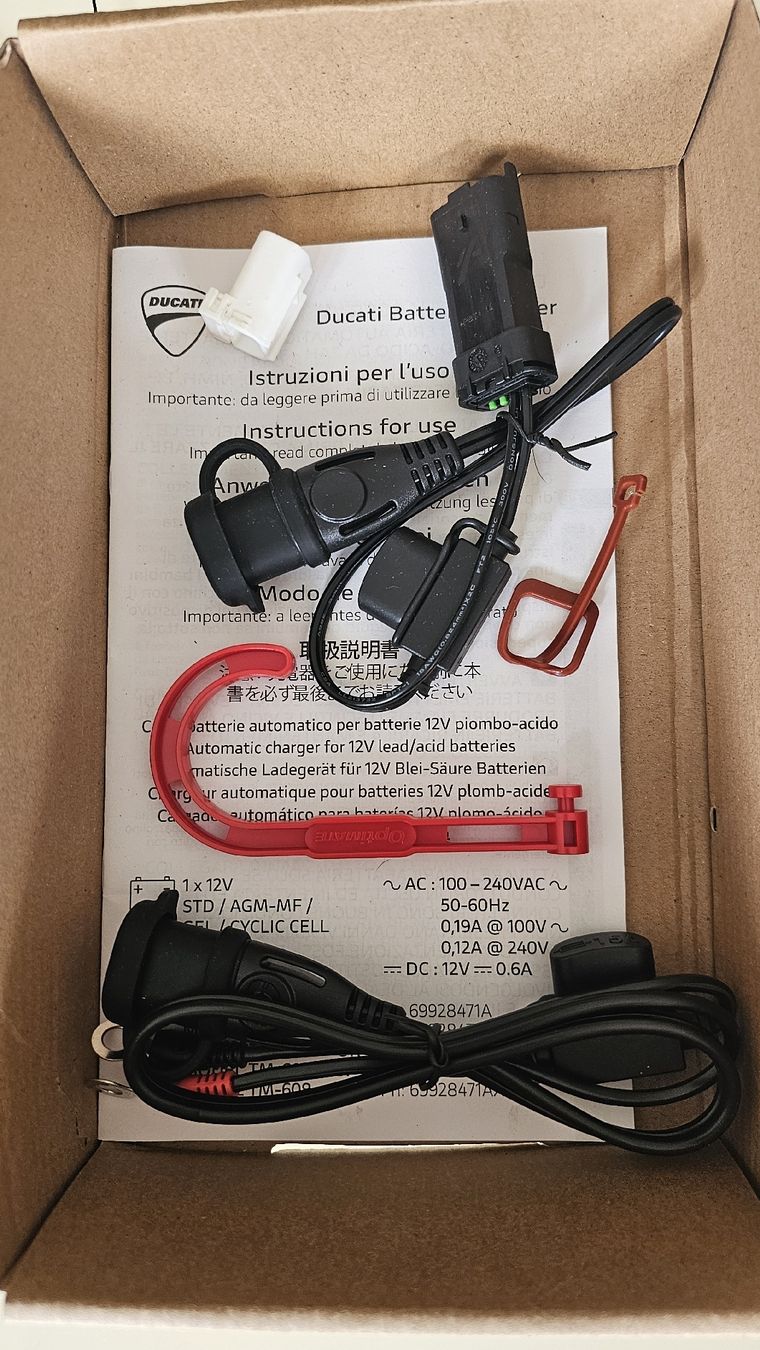Caricabatterie: Ducati Batterieladegerät 12V – Nuovo (secondo la descrizione) da Unterseen venduto da ninetyfour 3