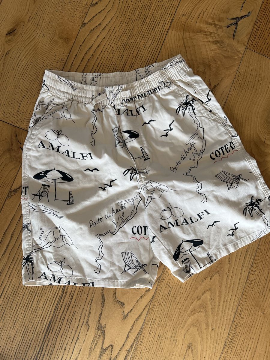 H&M Hosen: Short ado 170 cm – Gebraucht aus Riaz von bigbellyla