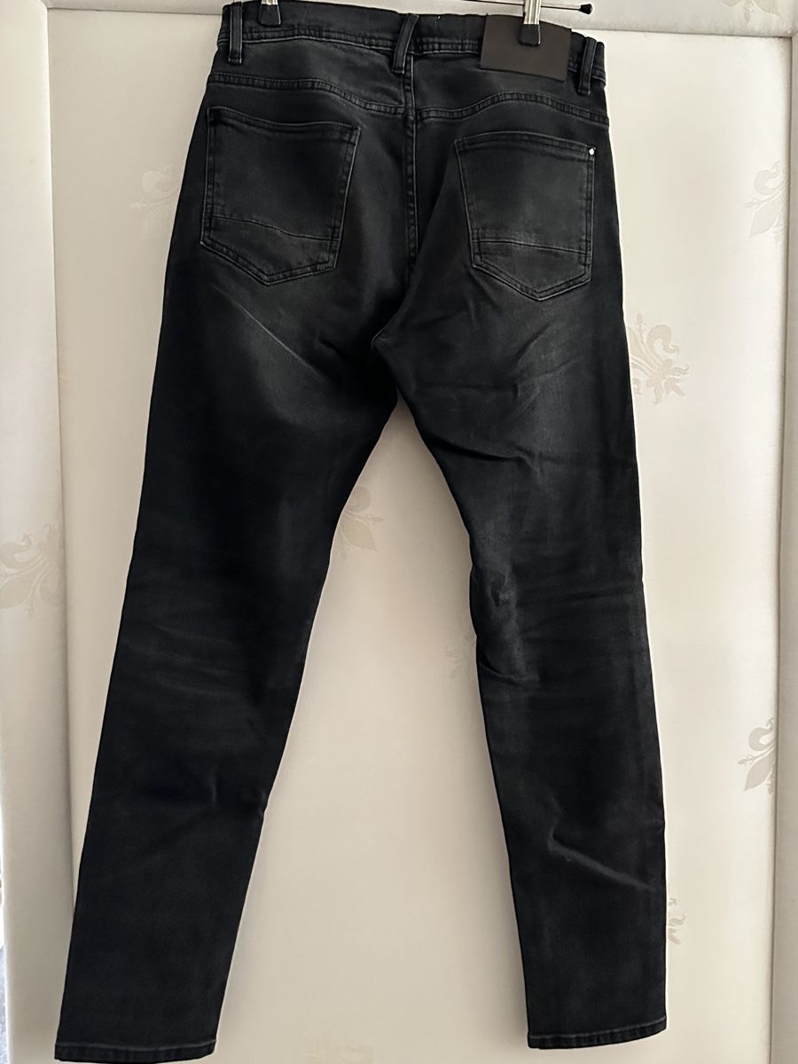 Zara Jeans: Zara Hose im Jeansstil, Schwarz – Usato da Mont-sur-Lausanne venduto da jolieresale 5