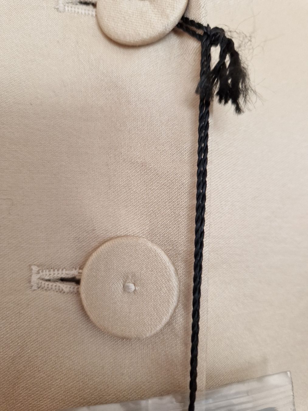 Completi & Tailleur: tailleur Les Copains, Original – Nuovo (secondo la descrizione) da Arbedo venduto da Gyn 4
