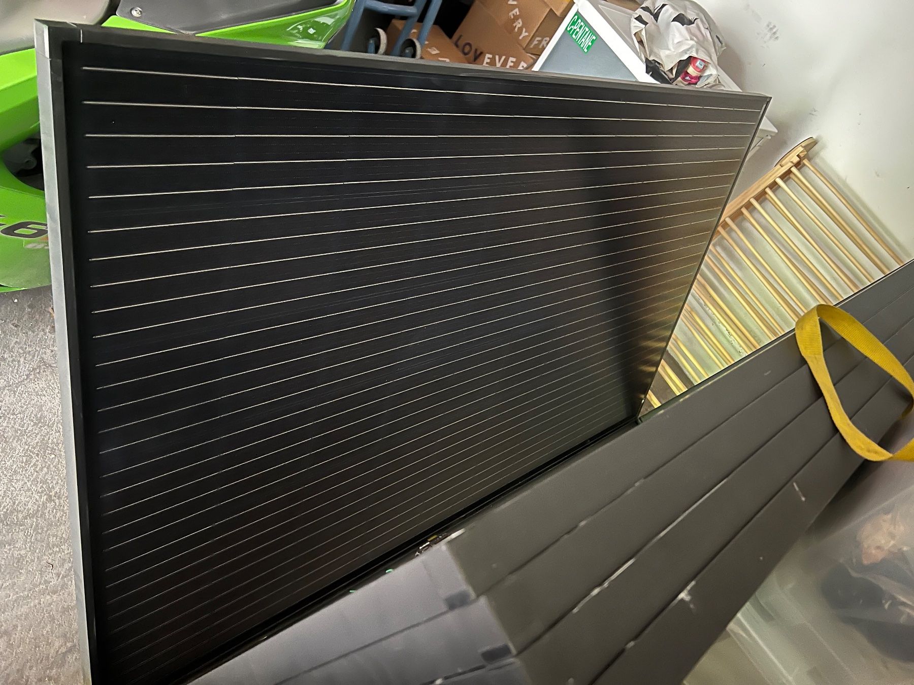 Panneaux solaires: Solarpanel SOLUXTEC 340Wp – D'occasion à Zürich par Thunderracer84 1