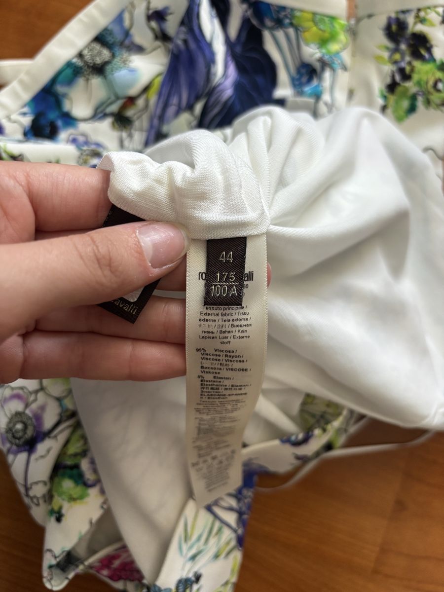 Roberto Cavalli Vestiti: Roberto Cavalli Kleid – Nuovo (secondo la descrizione) da Schliern b. Köniz venduto da A111829 6