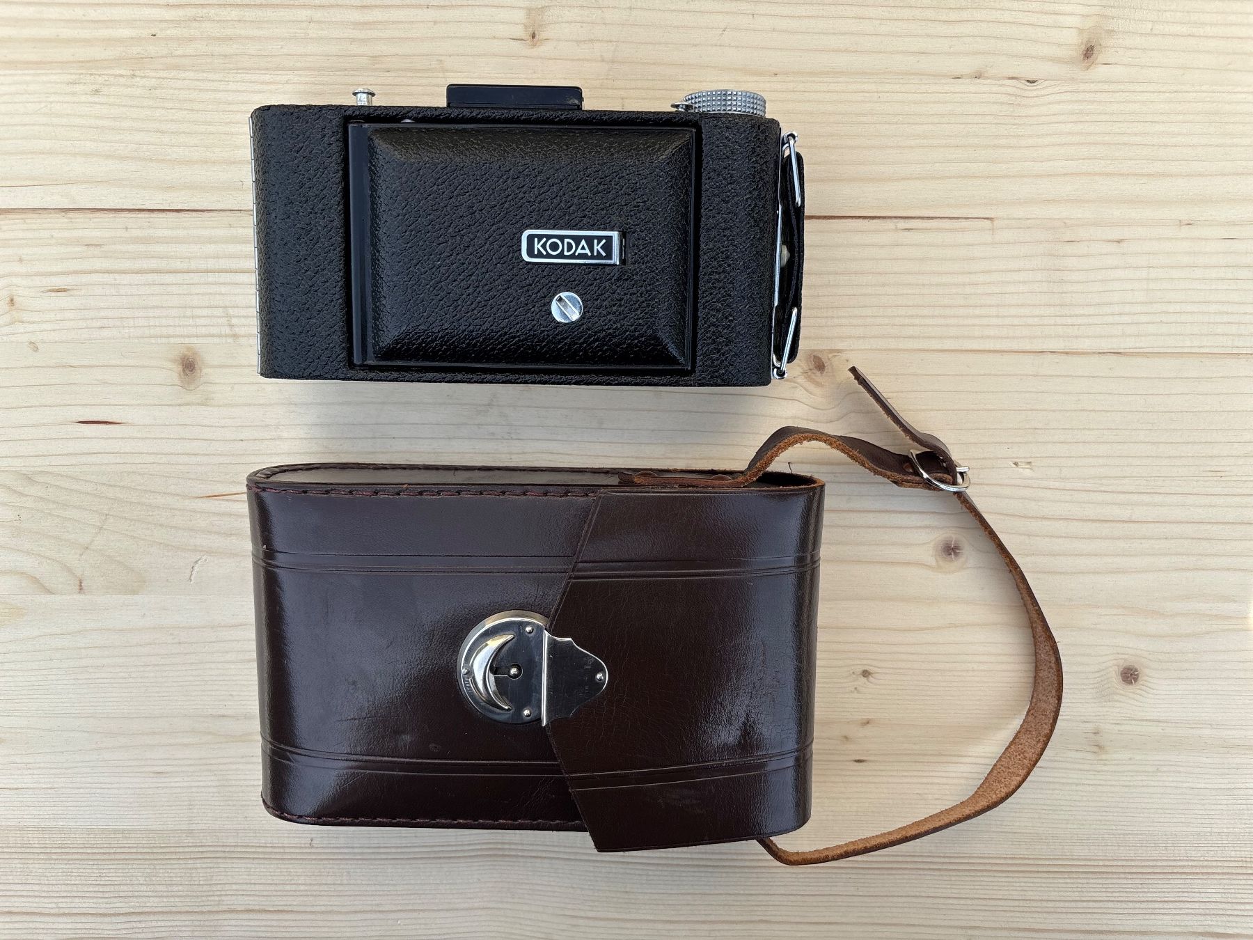 Kodak Kamera: Kodak-620 Kamera – Gebraucht aus Feldbach von Olive1 9
