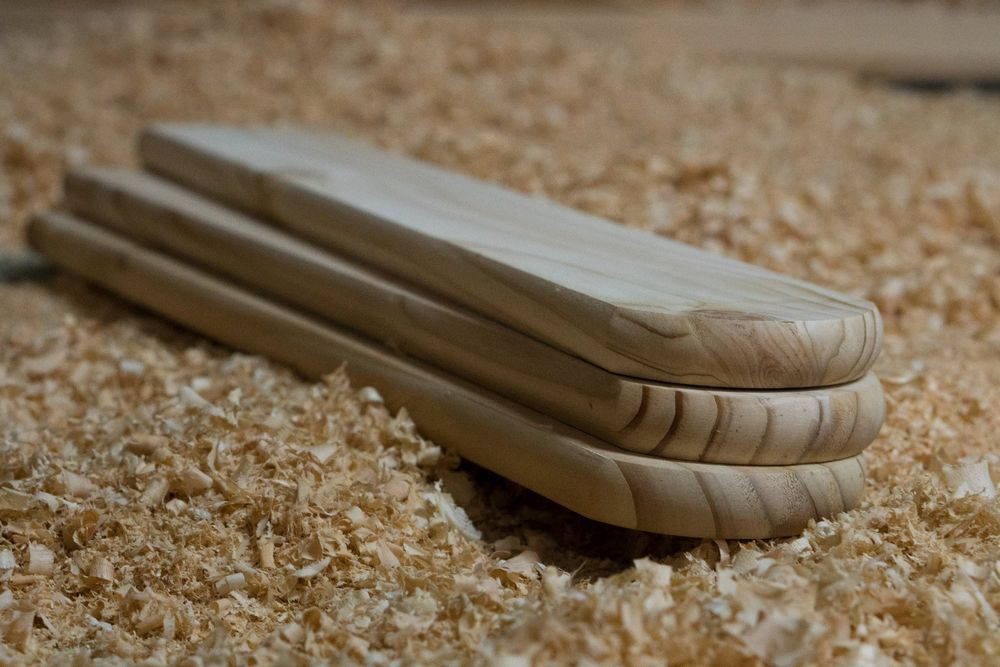 Stück ZAUNLATTE LÄRCHE ABGESCHRÄGT HOLZ LATTEN LATTENZAUN HOLZZAUN