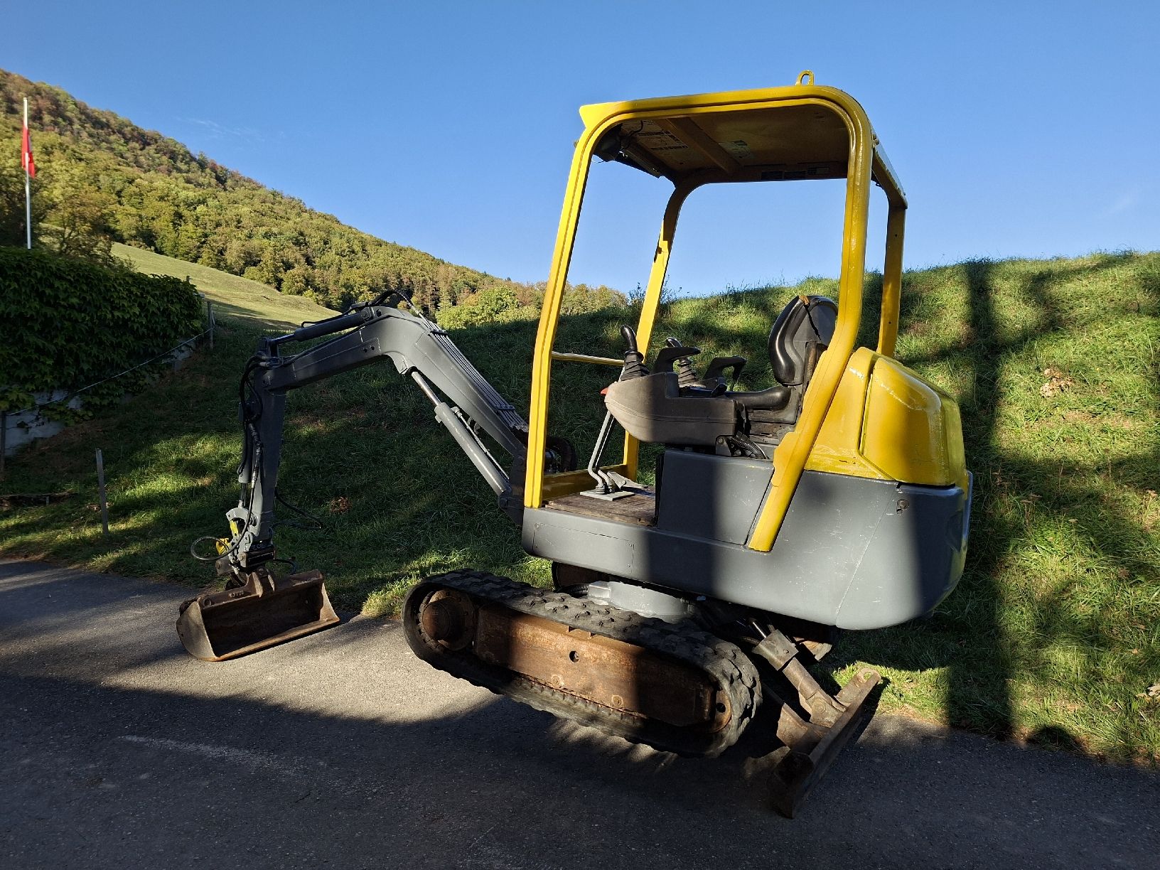 Volvo Escavatori: Volvo EC15B Bagger – Usato da Niederlenz venduto da papa1965 6