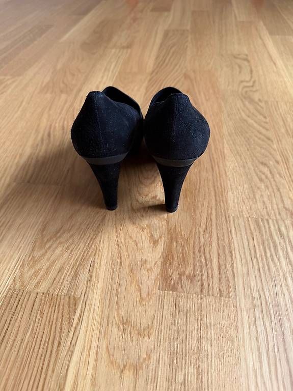 Scarpe da donna: Décolleté Stuart Weitzman – Nuovo e nell'imballaggio originale da Massagno venduto da lad_cv7t 2