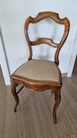 Chaise classique en bois  style Louis XVI