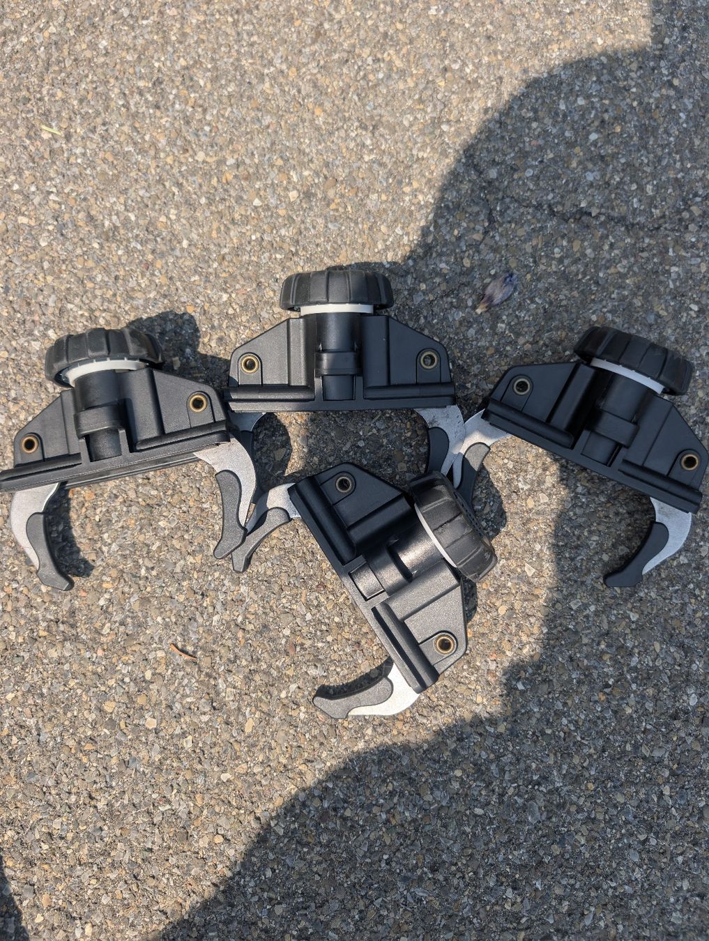 Thule Box da tetto: Thule Touring L Dachbox – Difettoso da Langnau am Albis venduto da Vespista 6