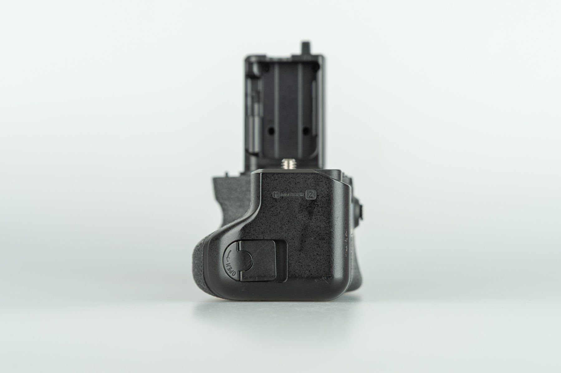 Altri Accessori: Sony VG-C4EM Batteriegriff (2) – Usato da Frauenfeld venduto da foto_winiger_gmbh 3