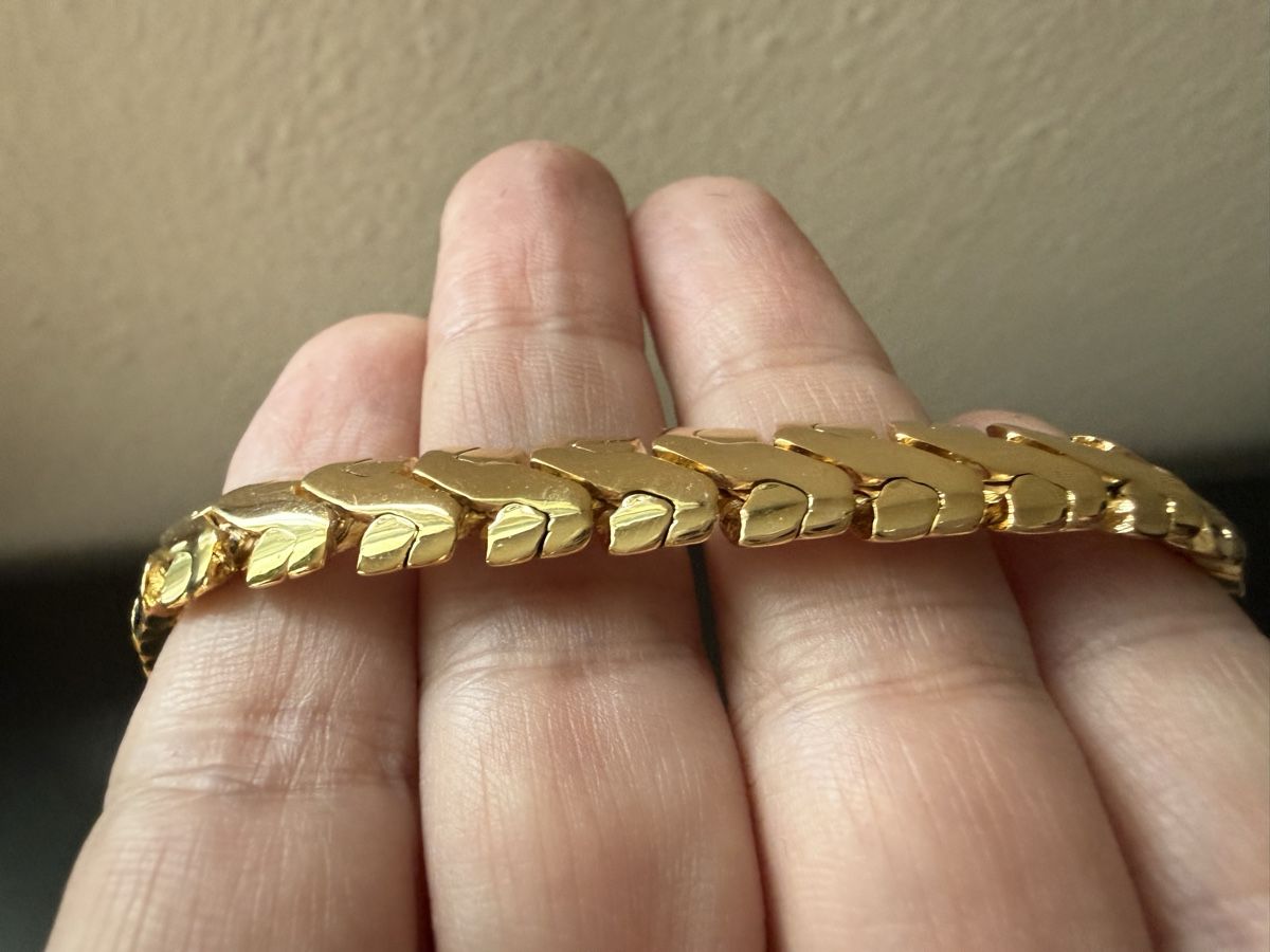 Armbänder & -reifen: ✨Vintage Goldfarbene Armband – Gebraucht aus Lamone von LaCantinaMagica 2