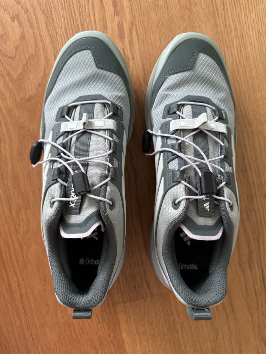 Adidas Scarpe da donna: Trekkingschuh, Adidas Terrex, Gr 40 2/3 – Nuovo (secondo la descrizione) da Bonstetten venduto da Tscat 4
