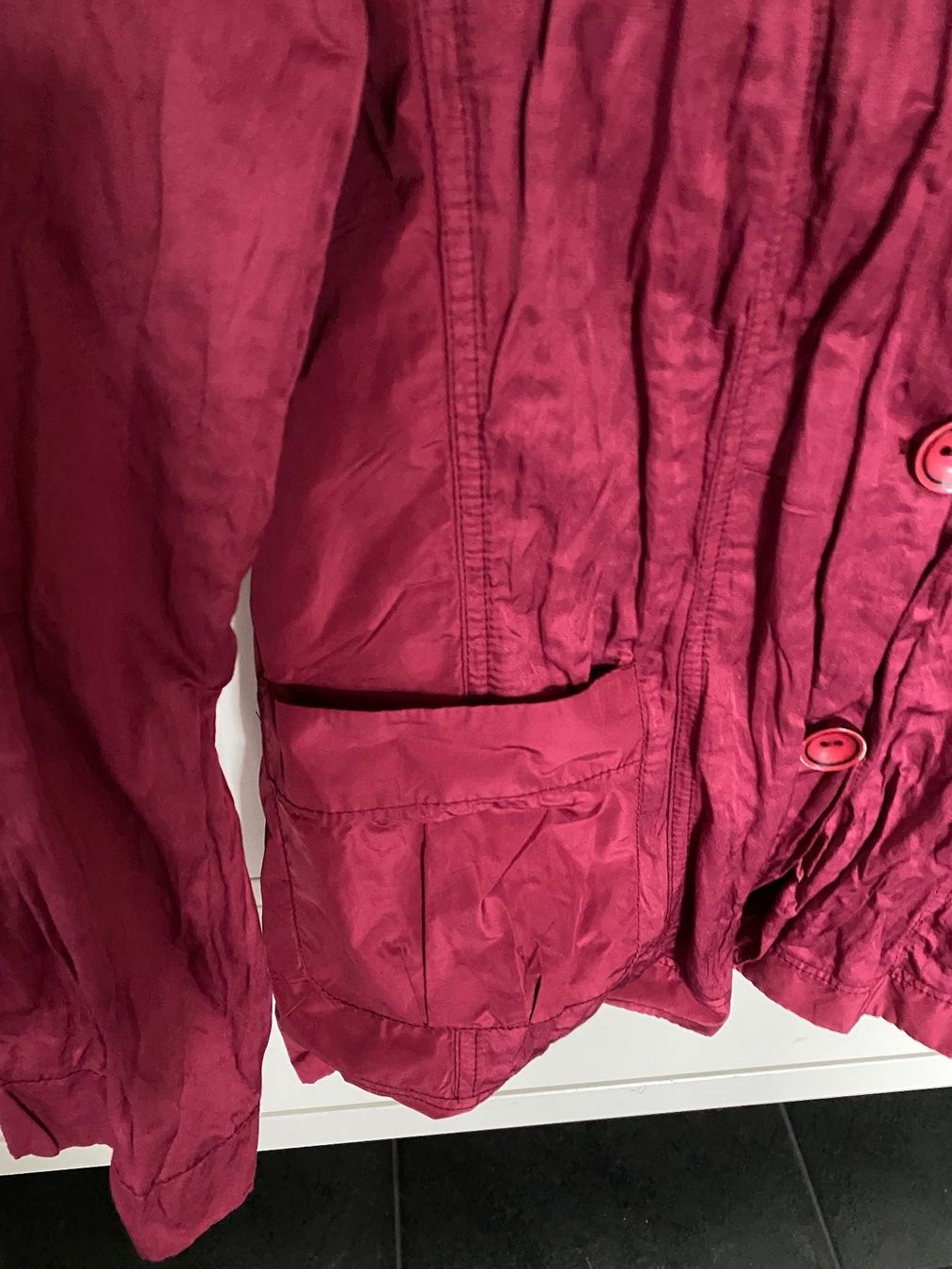 Ulla Popken Giacche: Blazer bordeaux Ulla Popken 46 neuwertig – Nuovo (secondo la descrizione) da Goldau venduto da Rjn 2