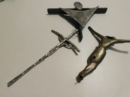 Kreuz 3 alter Metall Kreuze  14 hoch 7.5 cm dm  10 hoch 13 c