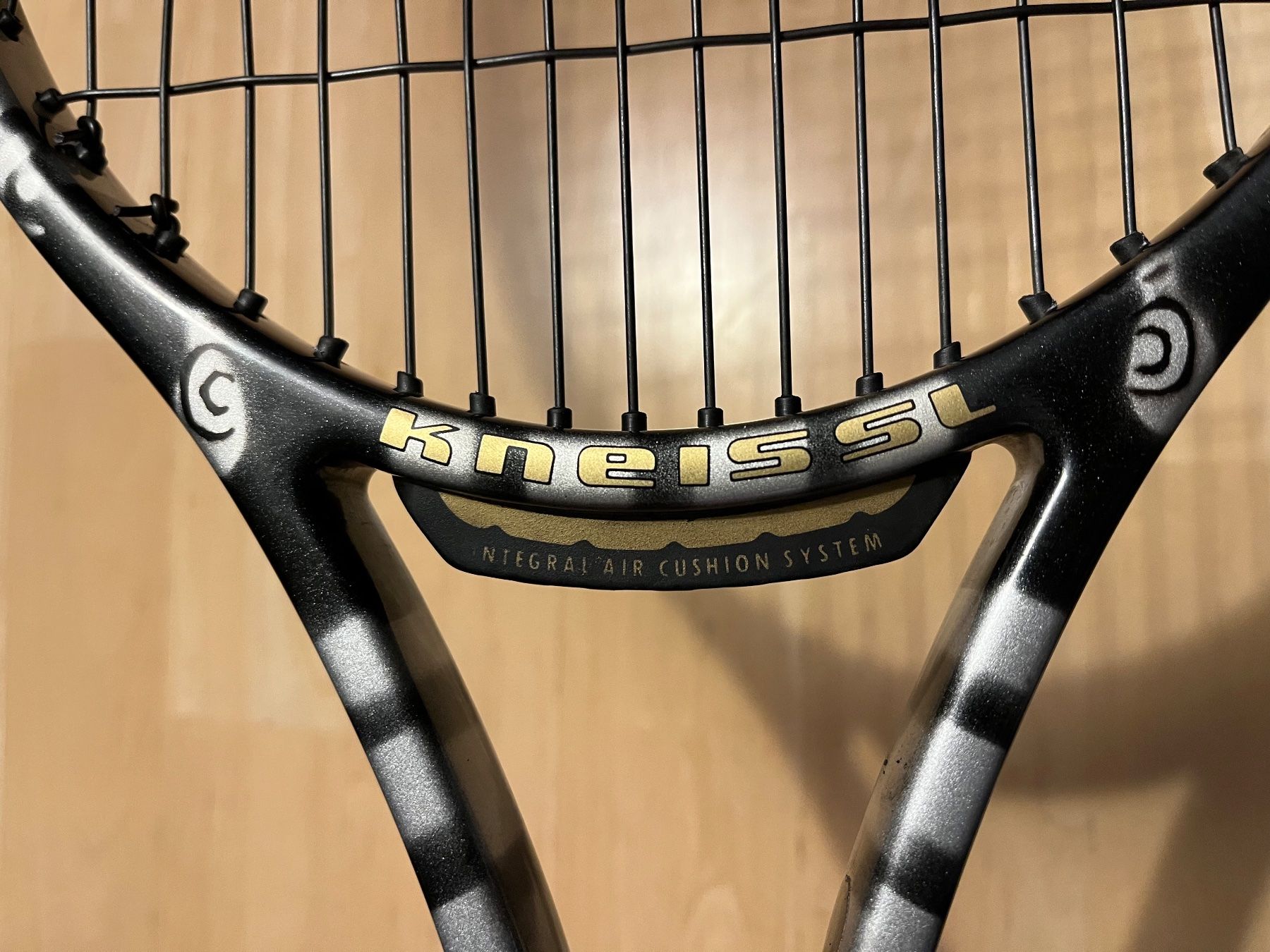 Kneissl Schläger: Legendäres Racket: Kneissl Tom‘s Machine – Gebraucht aus Zürich von westefan 1