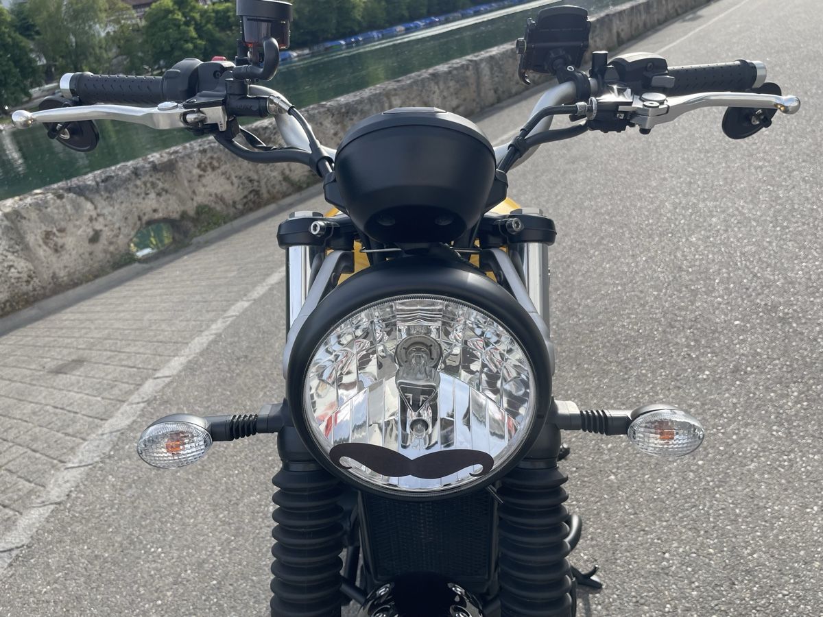 Triumph Strada: Triumph Scrambler 2024 Cosmic Yellow / Graphite – Usato da Eglisau venduto da Richard_Eglisau 7
