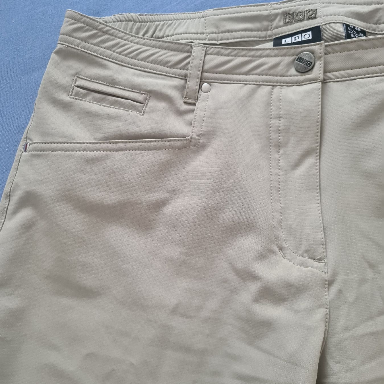 Pantaloni: LPO Damen Shorts  Gr 38 – Usato da Steinen venduto da turbogeiss99 3