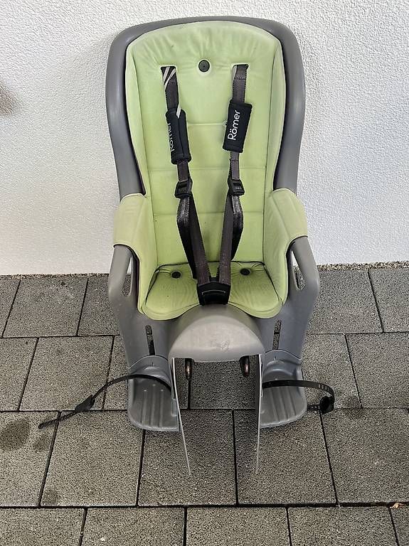 Auto-Kindersitze: Velo Kindersitz – Gebraucht aus Derendingen von AABB