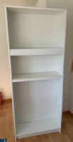 Weisses Bücherregal / Büchergestell / Wandregal