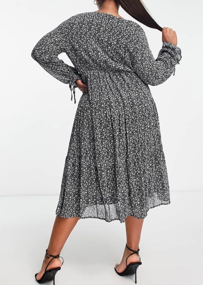 Asos Kleider: Robe doublée noire et blanche imprimée neuve  Taille 50 – Neu und originalverpackt aus Lausanne von Magic1900 1