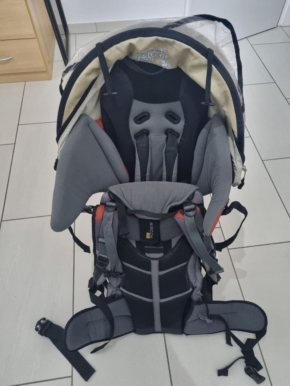 Jack Wolfskin Bauch- & Rückentragen: Jack Wolfskin Kindertrage Watchtower Pro – Gebraucht aus Schänis von scouri 2