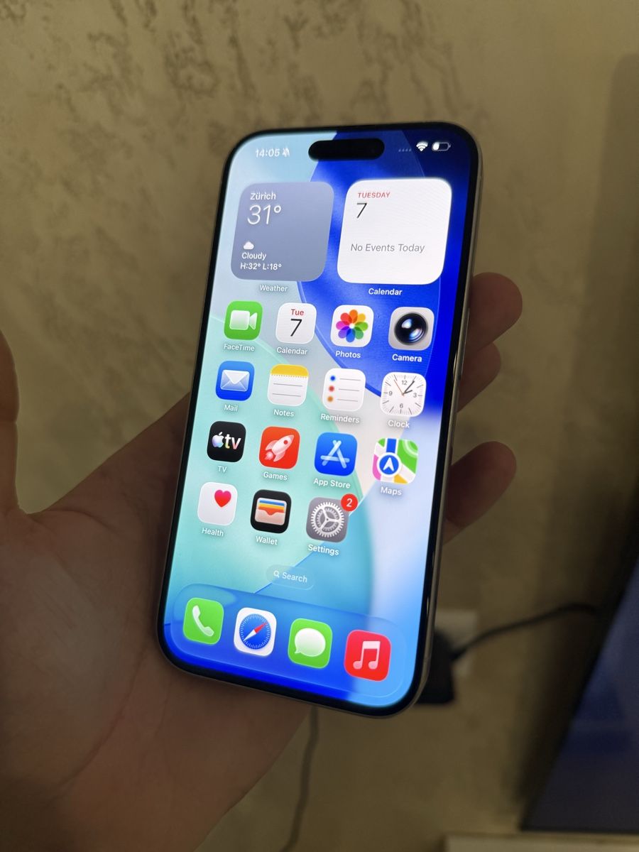 Apple Handys / Smartphones: Iphone 15 pro 256 gb battery 100% – Neu (gemäss Beschreibung) aus Chippis von mig_8ns6 6