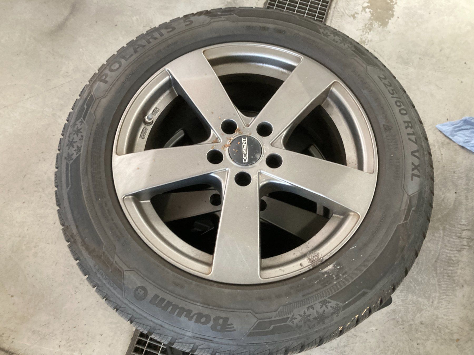 Jeep Pneumatici & Ruote complete: Jeep Compass Winterräder 225/60R17 – Nuovo e nell'imballaggio originale da Cham venduto da WB2223 2