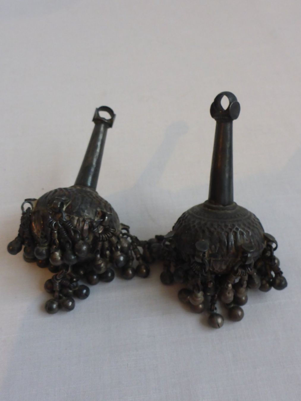 Tutte le decorazioni: 2 antike Quasten aus Metall – Usato da Zürich venduto da leia12 2