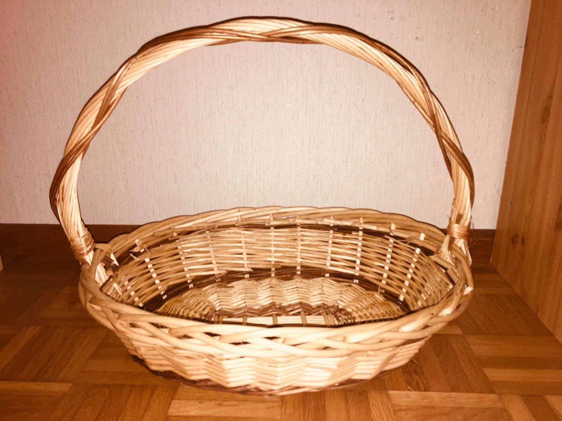 Altro per la casa: Panier en osier – Usato da La Tour-de-Peilz venduto da Halltal 1