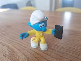 Schlumpf mit Handy