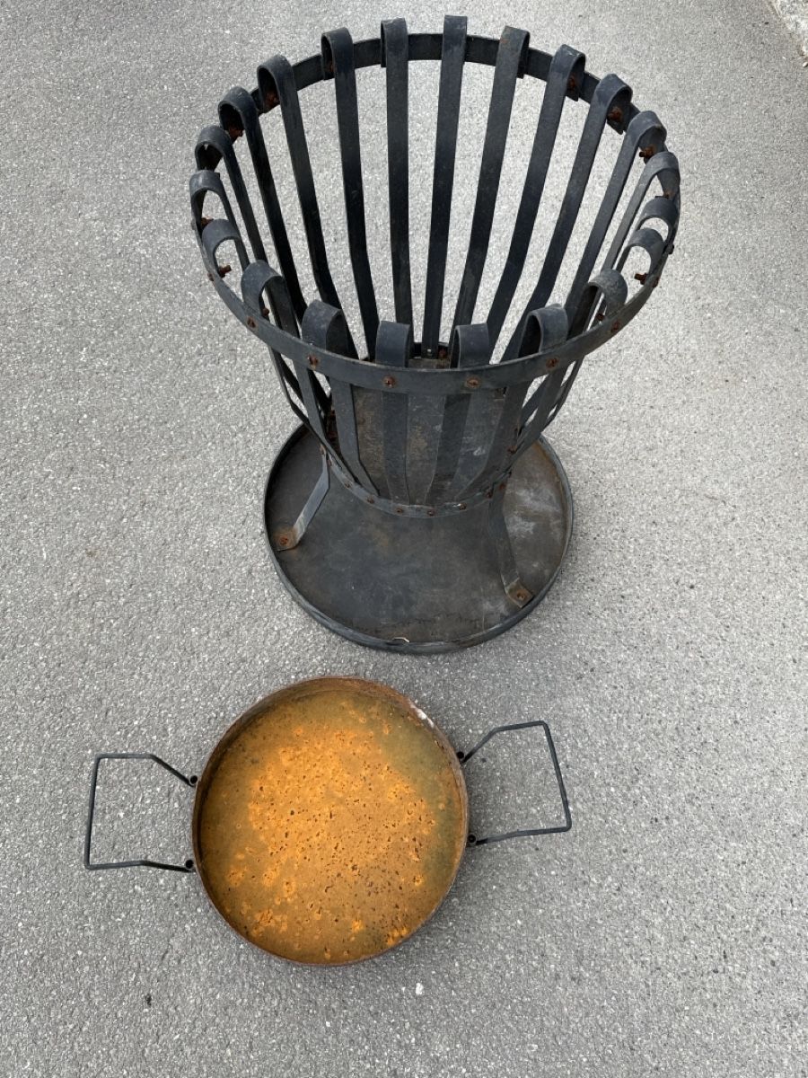 Bracieri: Feuerkorb Feuerschale Metall Durchmesser 48cm – Usato da Konolfingen venduto da petzipetz 3