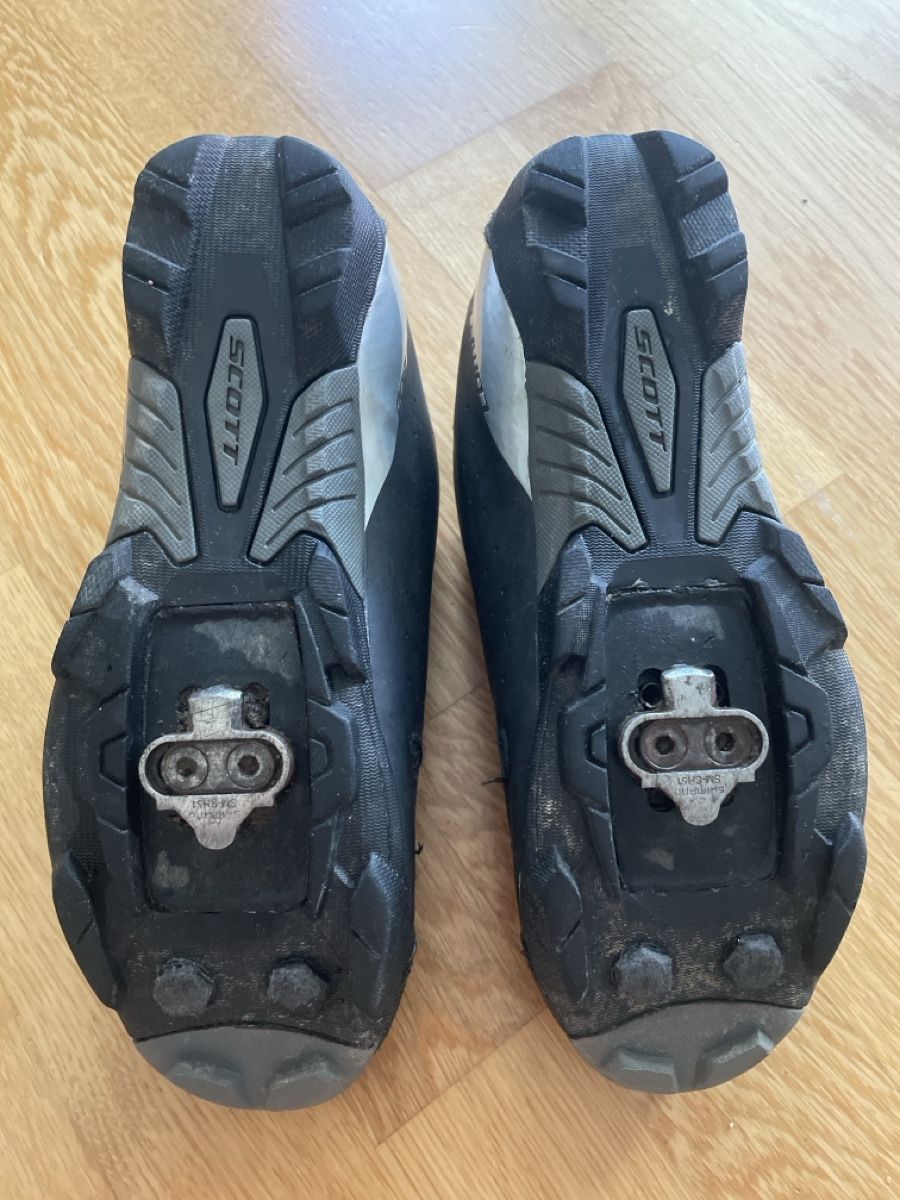 Scott Herrenschuhe: Scott Bike Schuhe, Click System, gr 36 – Gebraucht aus Uetikon am See von Wigglo 4